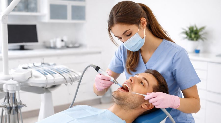 Benefits of Regular Teeth Cleaning